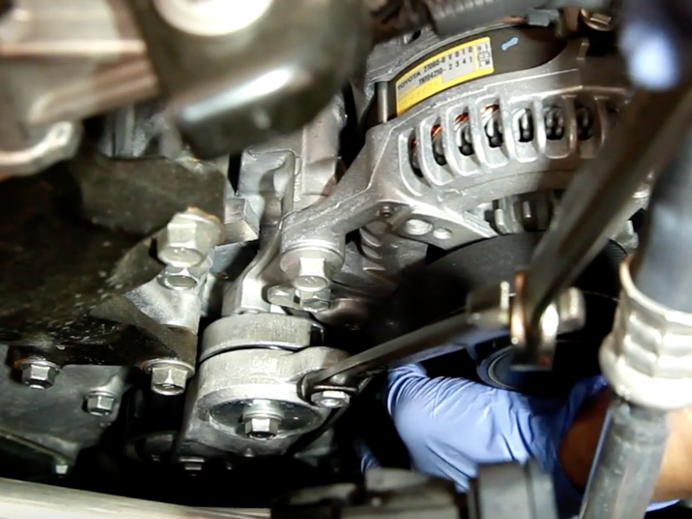 See C20D4 repair manual
